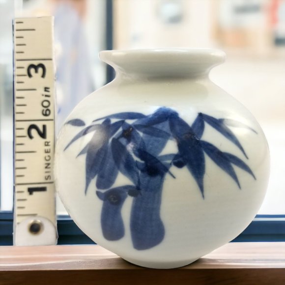 Vintage Japanese Bamboo Ginger Jar Glazed Cobalt Blue White Porcelain Vase - Picture 6 of 7